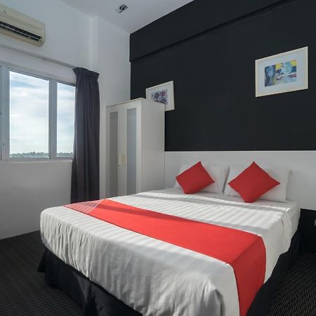Capital O Ridel Hotel Κότα Μπάρου Εξωτερικό φωτογραφία