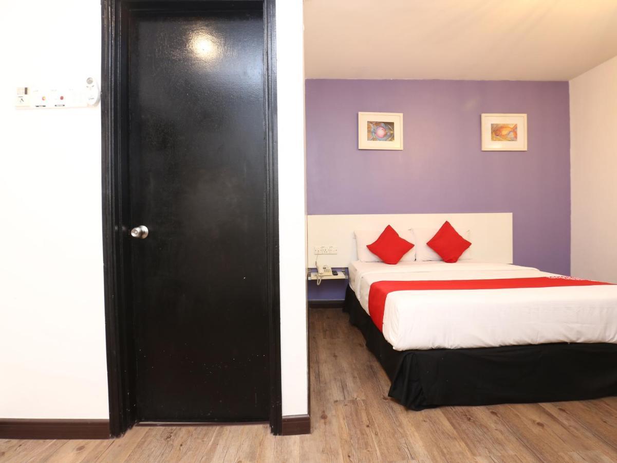 Capital O Ridel Hotel Κότα Μπάρου Εξωτερικό φωτογραφία
