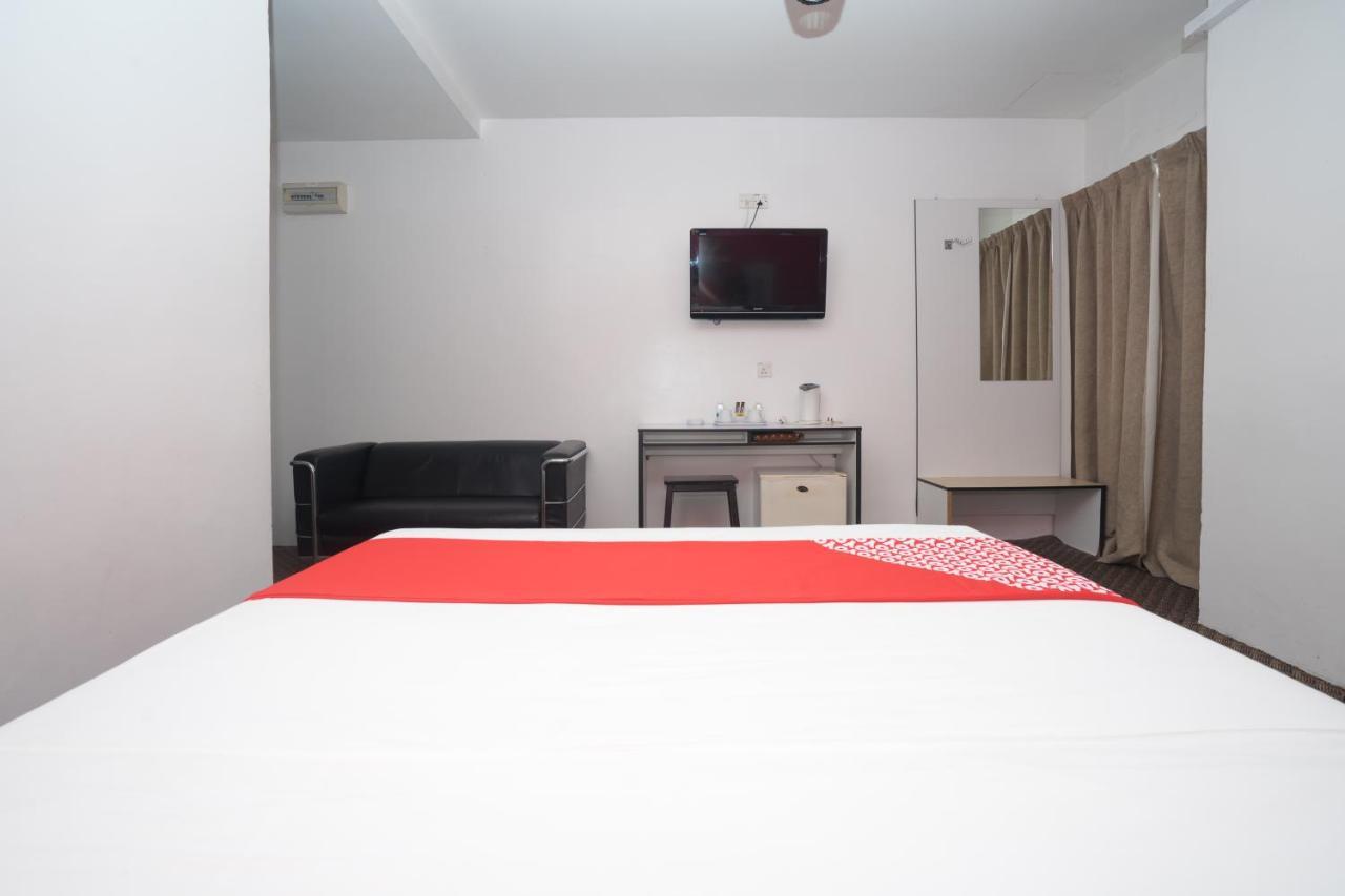 Capital O Ridel Hotel Κότα Μπάρου Εξωτερικό φωτογραφία